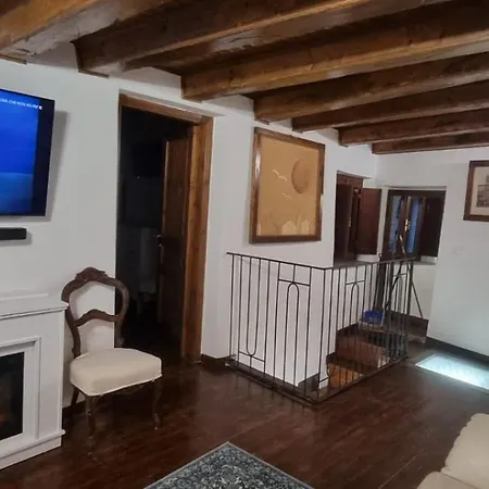 La Casa Di Agnese Apartment *